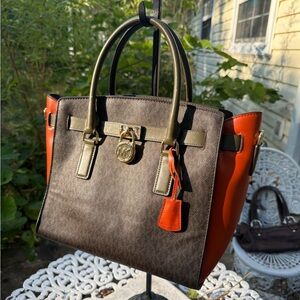 Michael Kors Jet Set Travel Tote Satchel – Tricolor Leather + Signature Canvas ✨